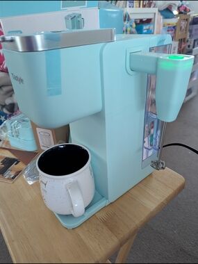 Single Serve Coffee & Milk Frother Machine